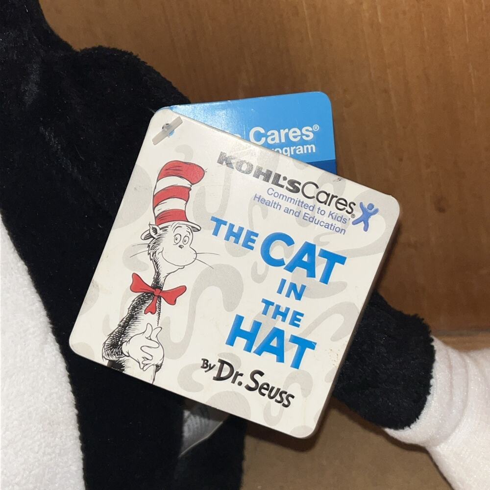 Dr. Seuss "Cat in the Hat" 18 Inches Plush Toy, Exclusive. New - Picture 2 of 5